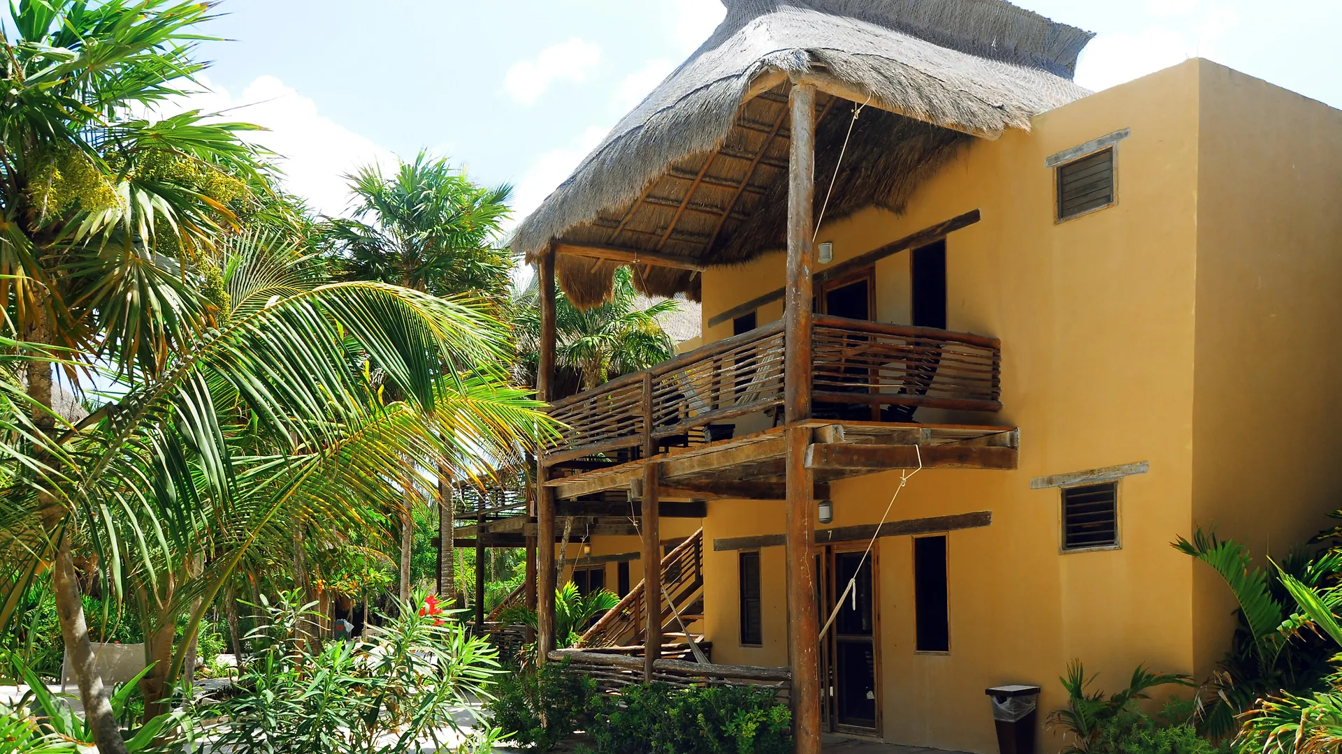 HIP HOTEL By Ana y José Tulum