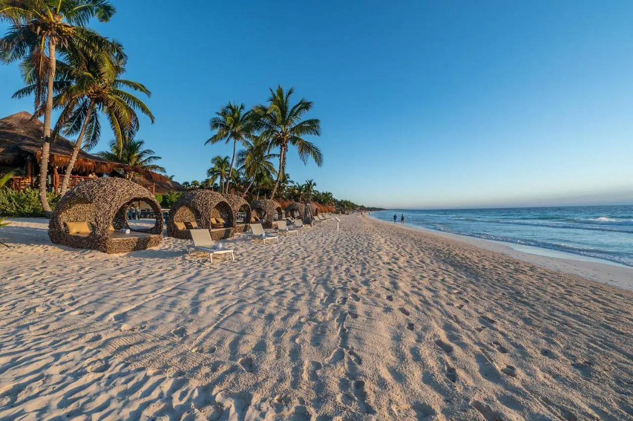 ****  HIP HOTEL By Ana y José Tulum Messico