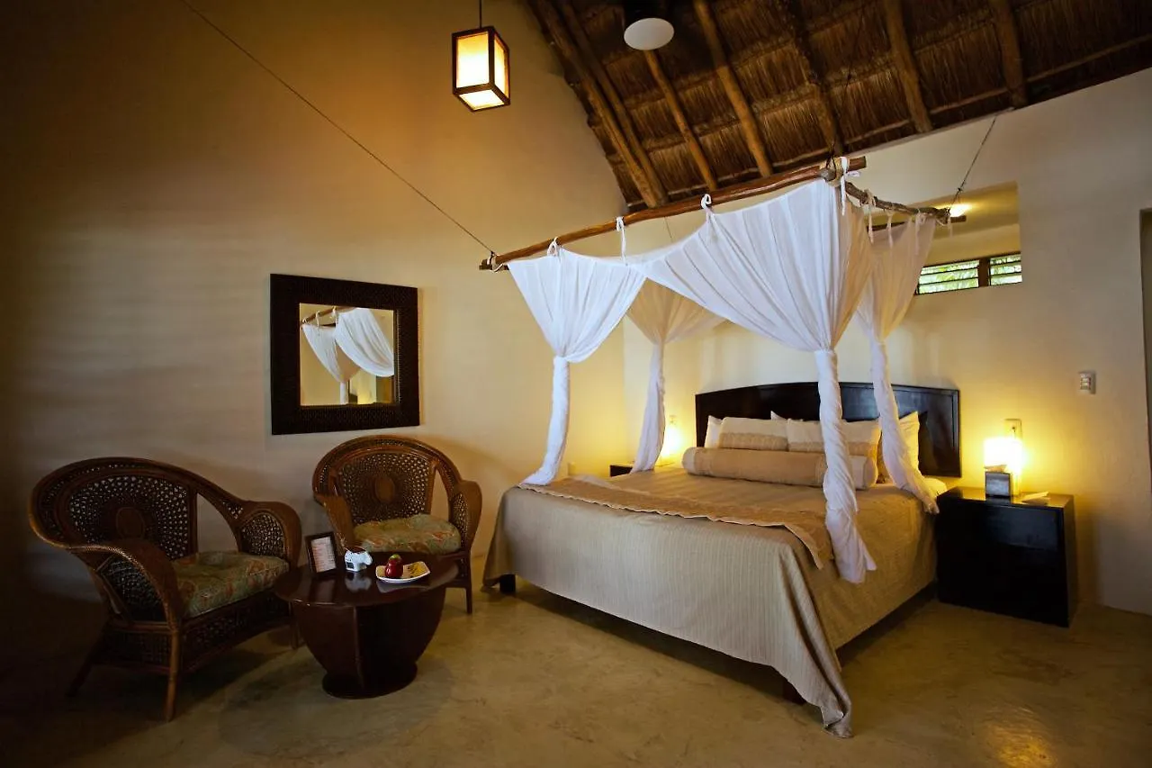 HIP HOTEL By Ana y José Tulum